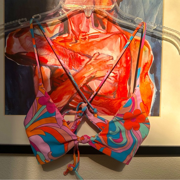 Skatie Other - Skatie Sarah Top - NWOT
